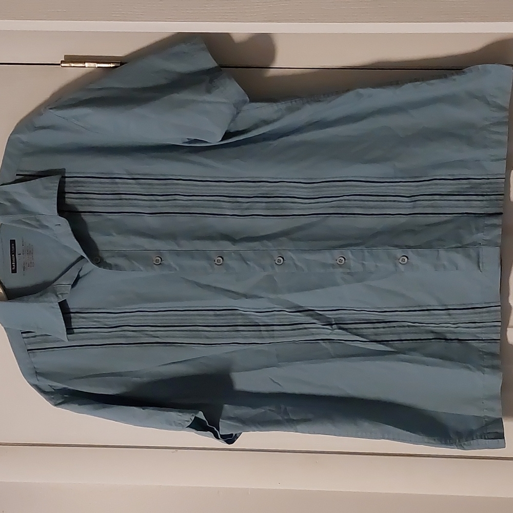 Men's Casual Button-down Shirt